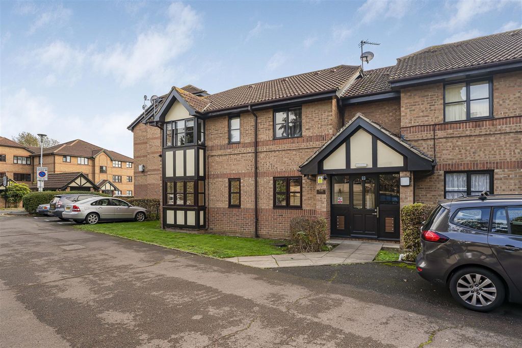 Property photo 1 of 25 1