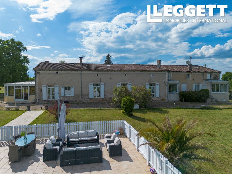 Property photo 3 of 10