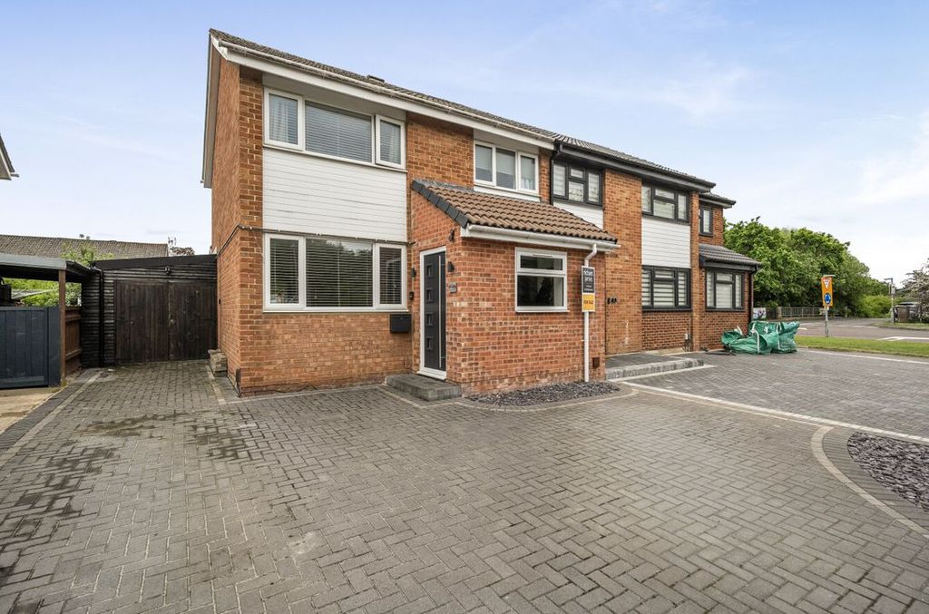 Property photo 1 of 11 146361616A07384c85A4E