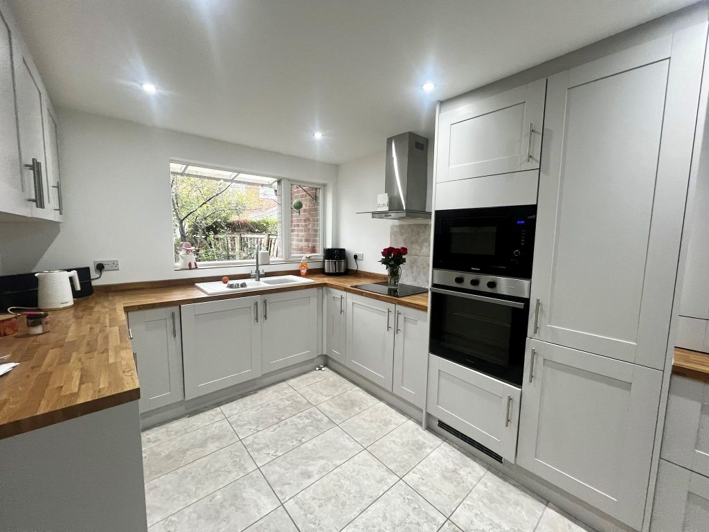 Property photo 2 of 6 View