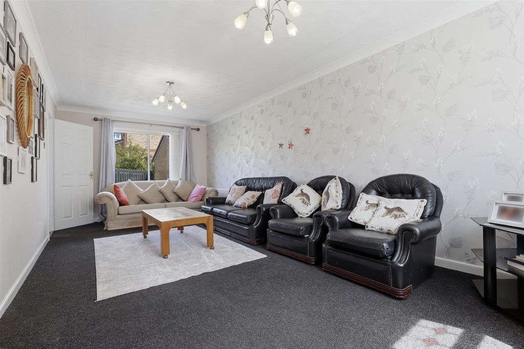 Additional image 10 of 4 bed detached house for salePerrays Grove, Dumbarton G82