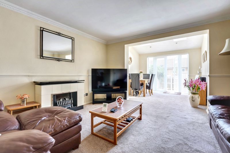 Property photo 3 of 17 Photo 11