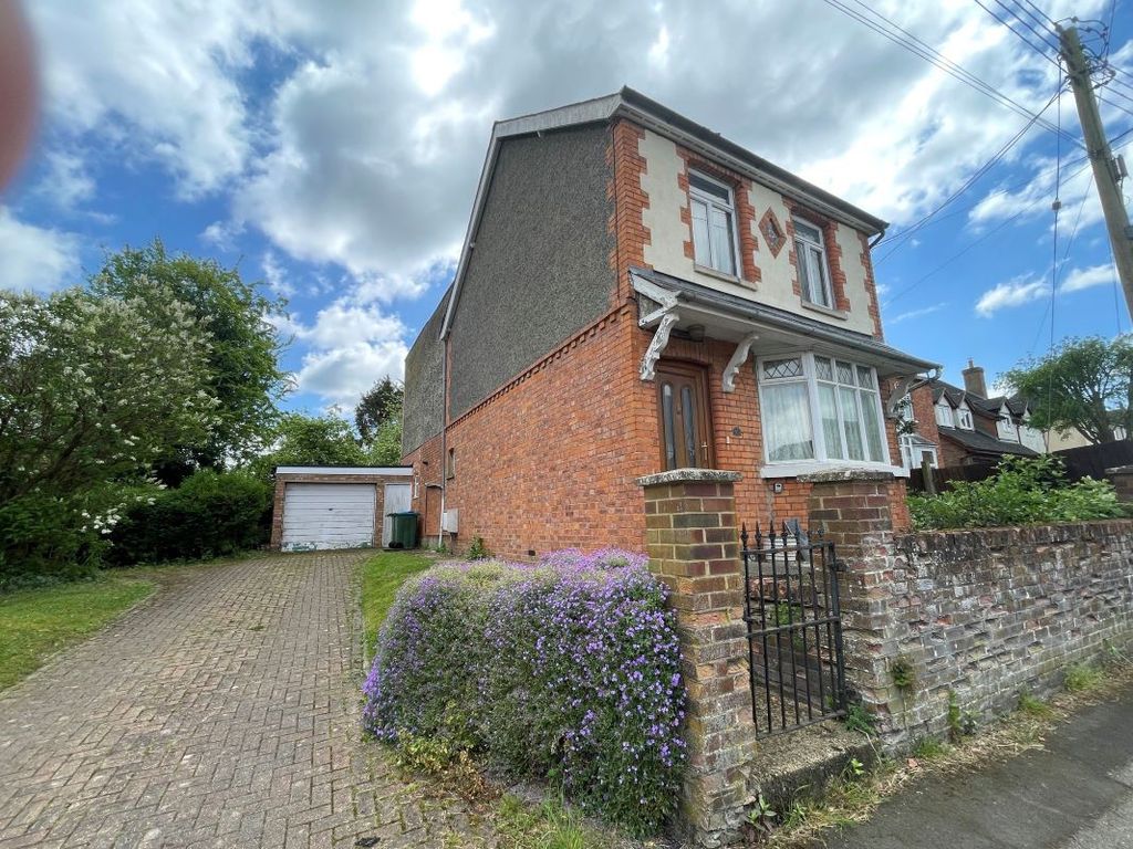 Property photo 1 of 22