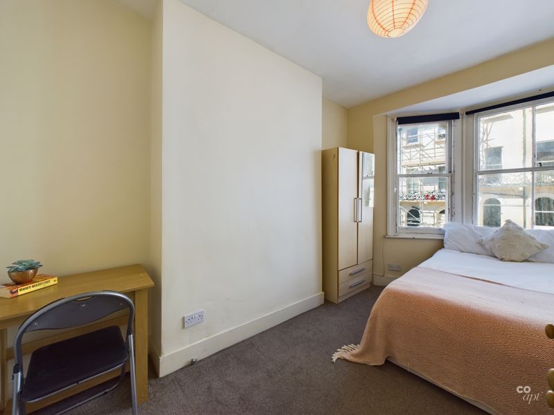 Property photo 1 of 8 Photo 24