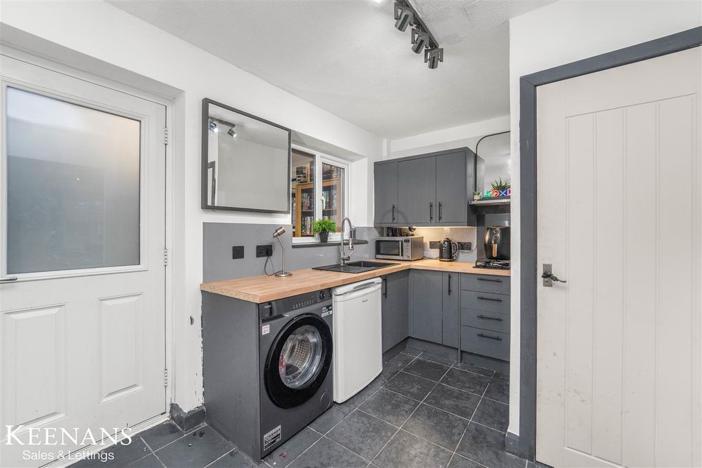 Property photo 3 of 19 3.Jpg