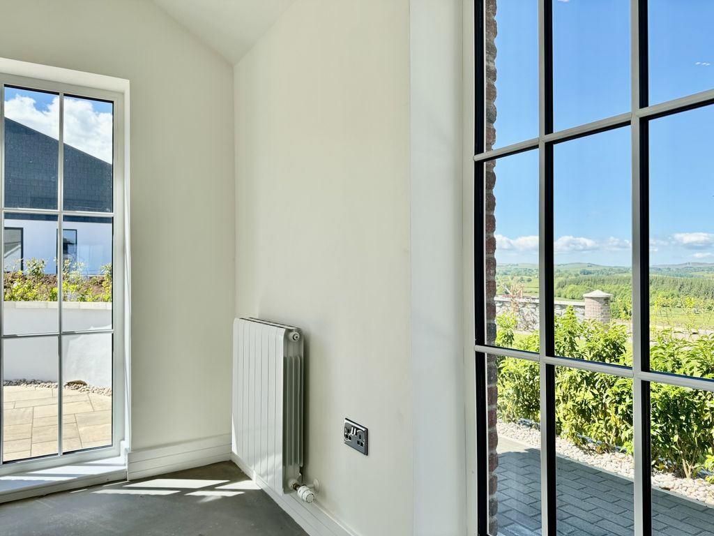 Property photo 2 of 14 Img_8456