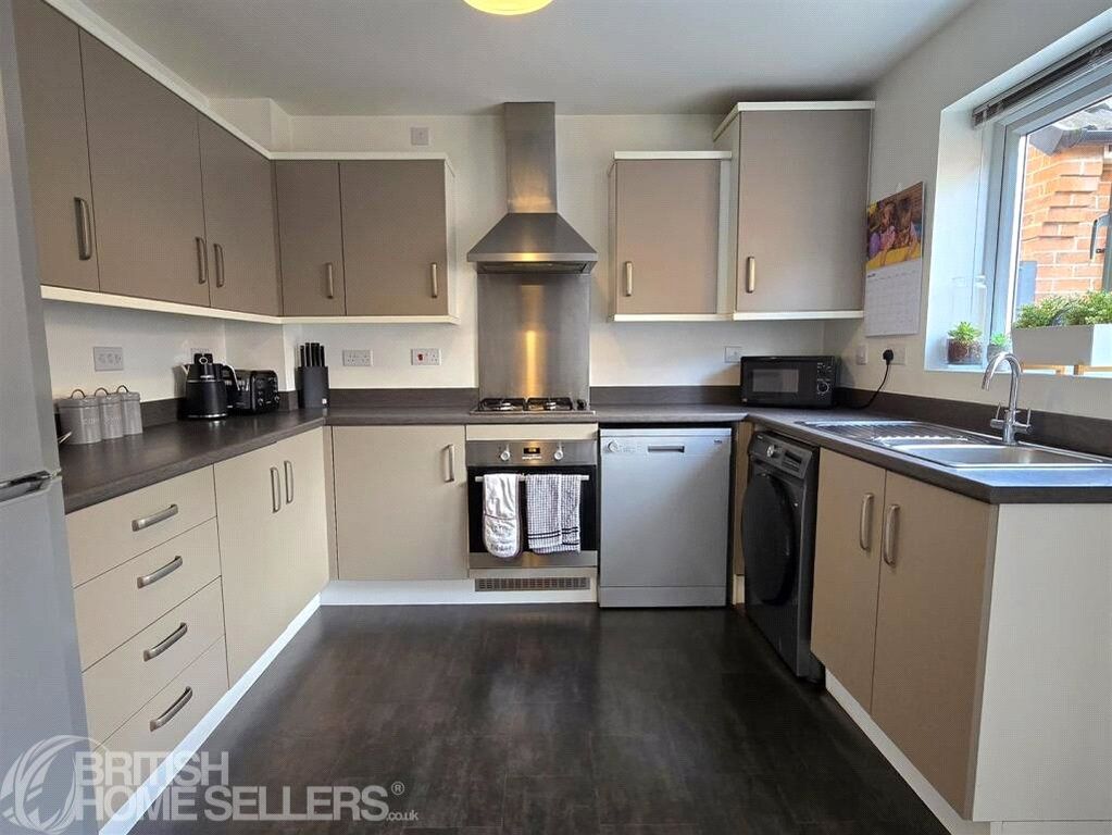 Property photo 2 of 16 Picture No. 09