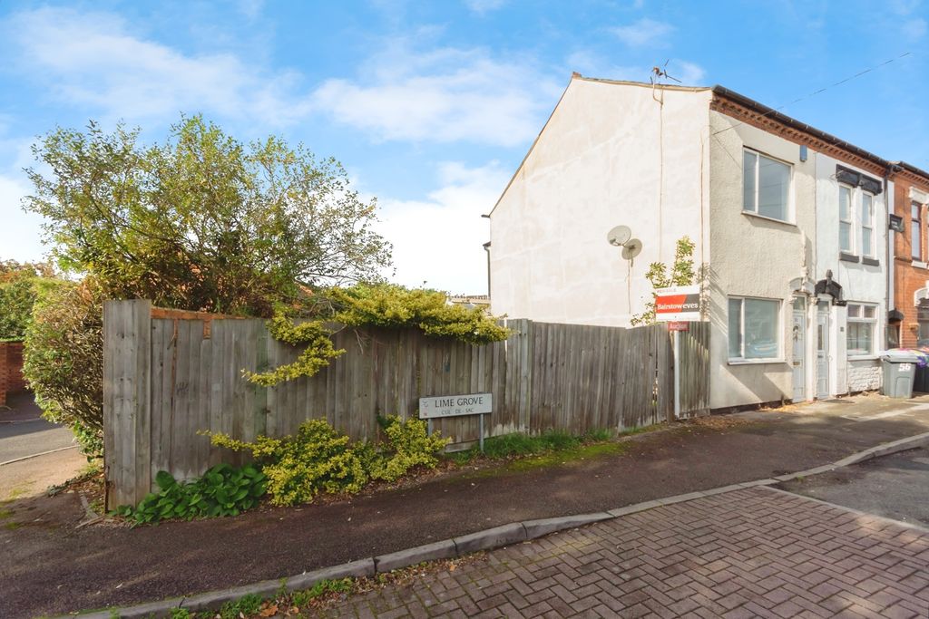 Property photo 3 of 16 Photo