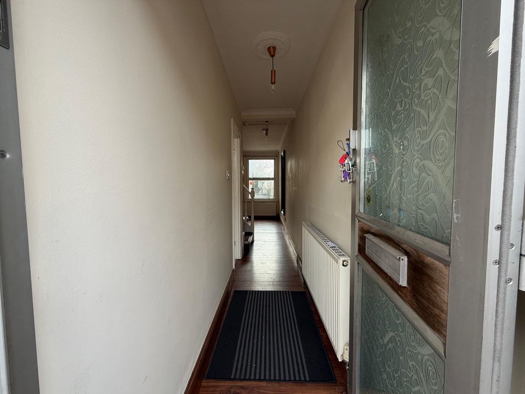 Property photo 2 of 34 Photo 1