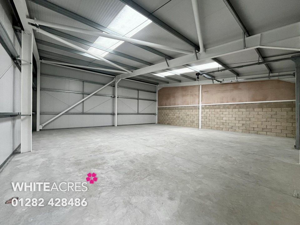 Property photo 3 of 7 Photo 16