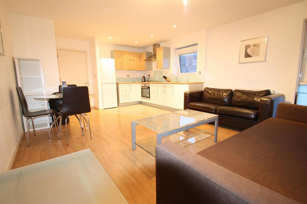 Property photo 1 of 10 Reception Room