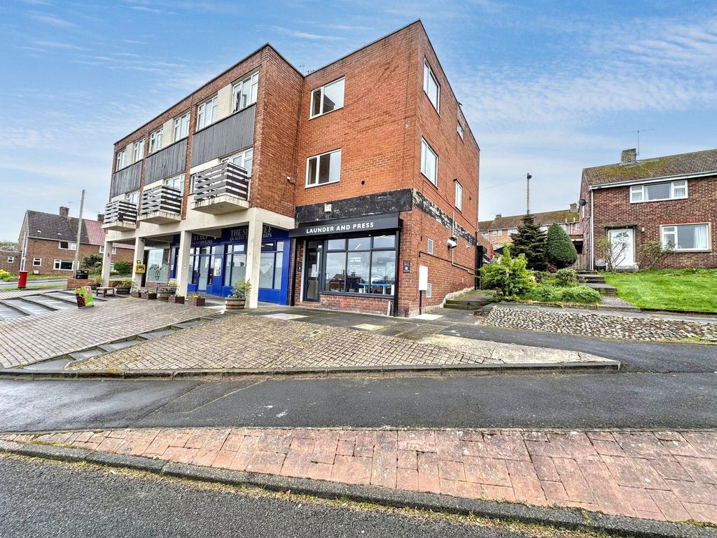 Property photo 1 of 22