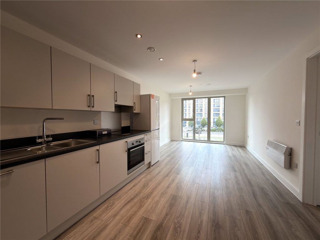 Property photo 2 of 11 Picture No. 04
