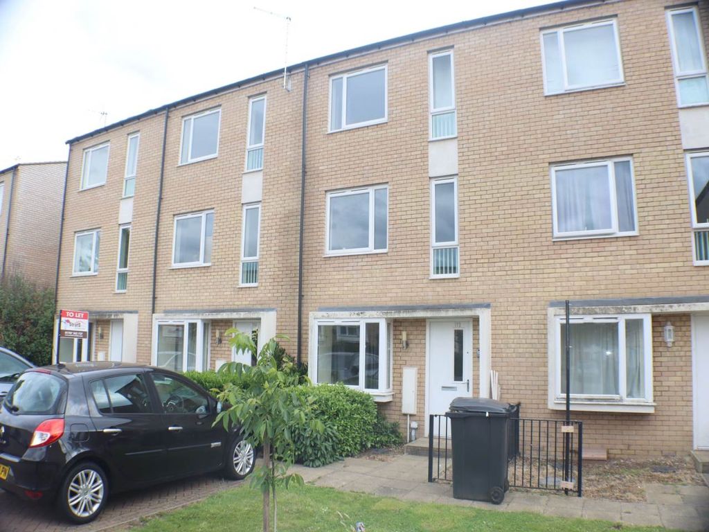 Property photo 2 of 12 09c27600-E994-4184-A12F-20Fe28Fa8d12