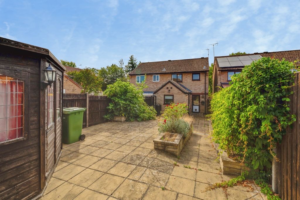 Property photo 2 of 19