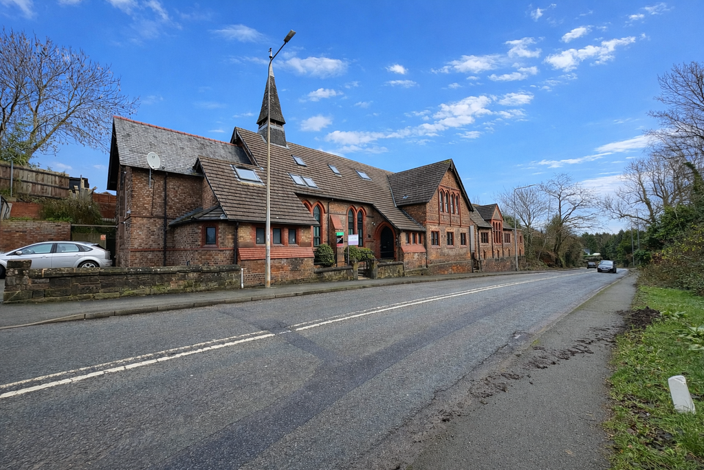 Property photo 1 of 9