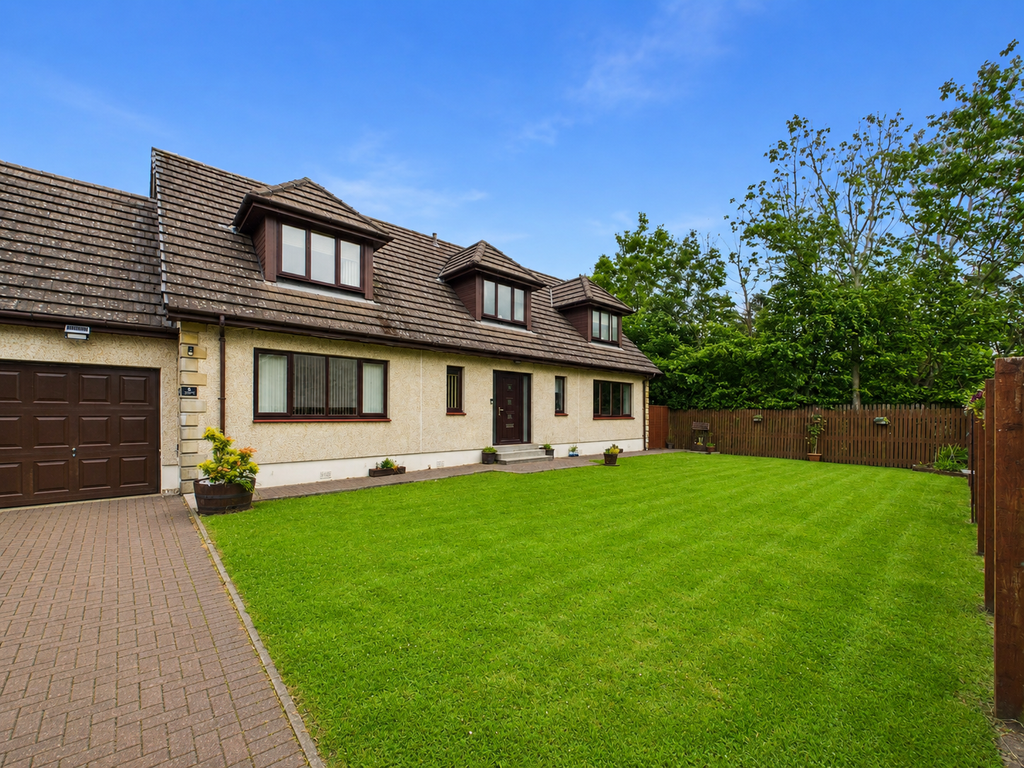 Additional image 4 of 5 bed detached house for saleGlenburn Close, Airdrie ML6