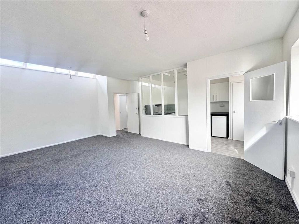 Property photo 3 of 13 Living Room