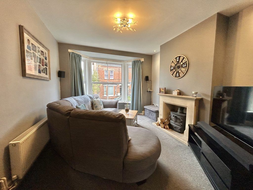 Property photo 3 of 14