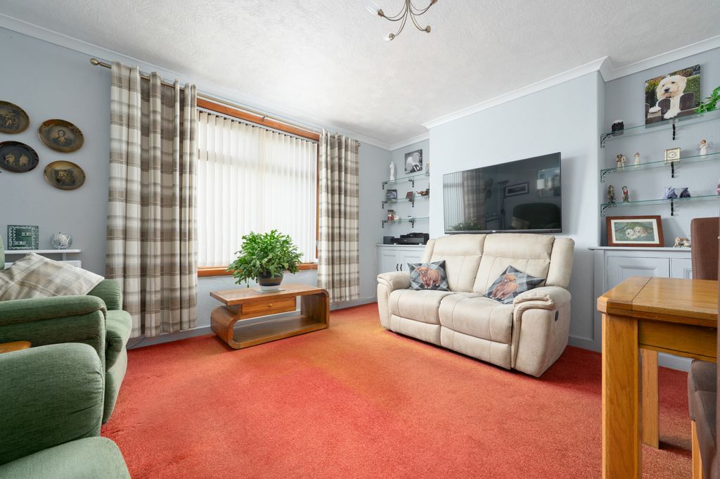 Property photo 2 of 19 Property Image 3