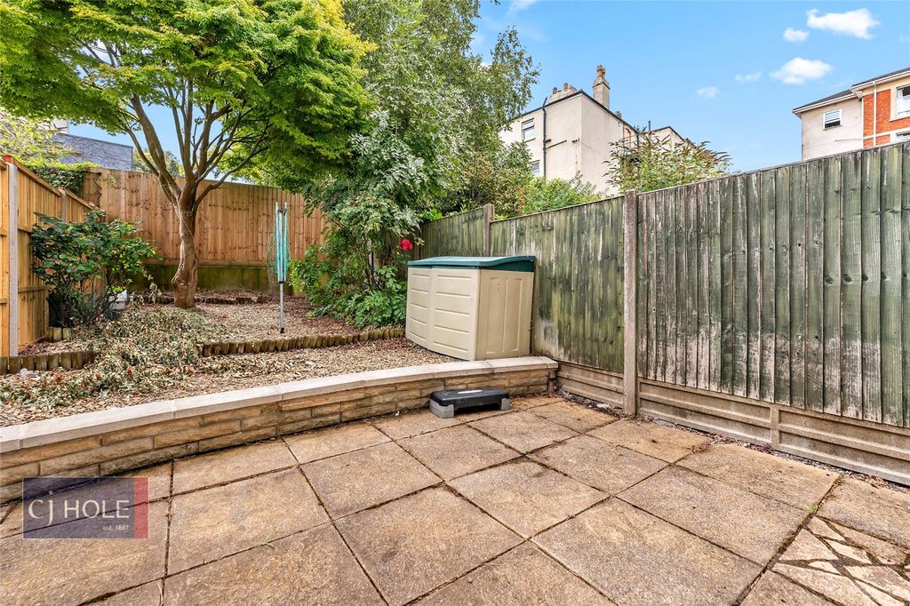 Property photo 2 of 15 Picture No. 36