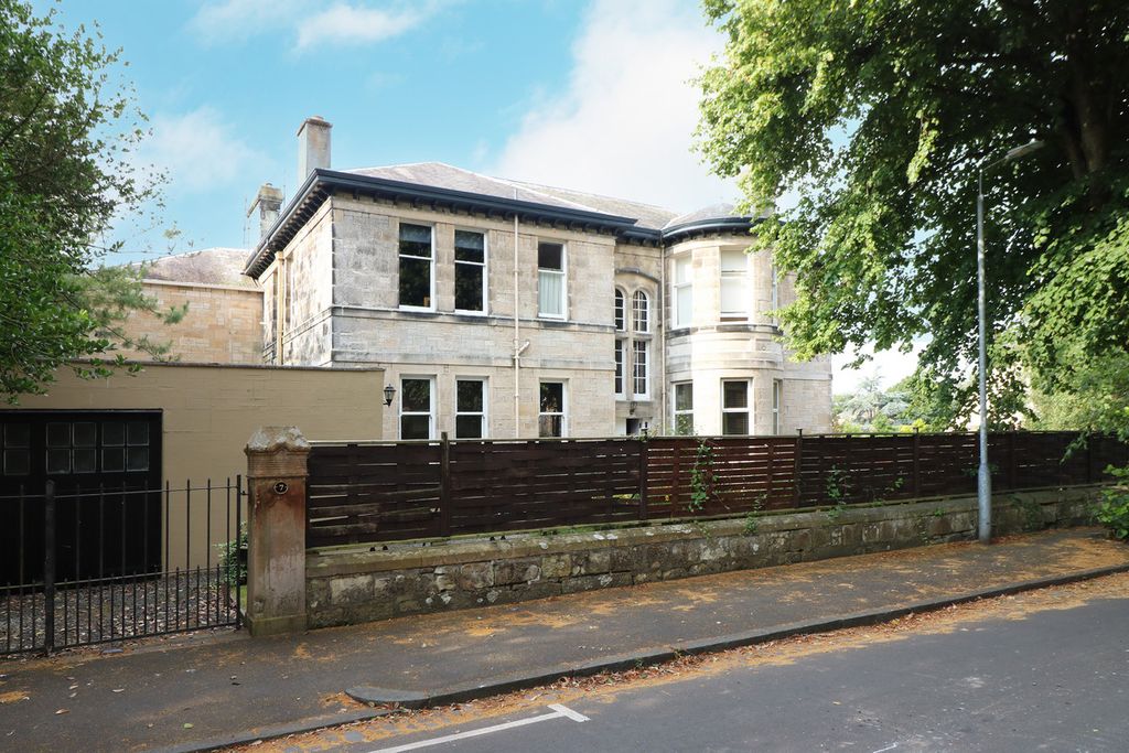 Property photo 1 of 22