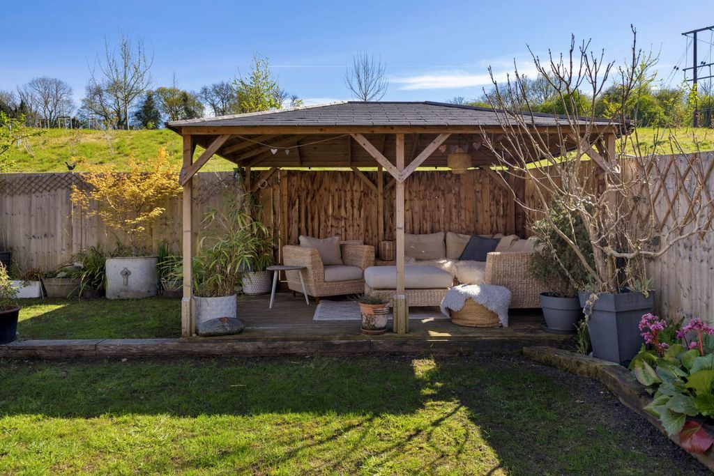 Additional image 16 of 4 bed detached house for saleWilliam Merriman Road, Marlborough SN8