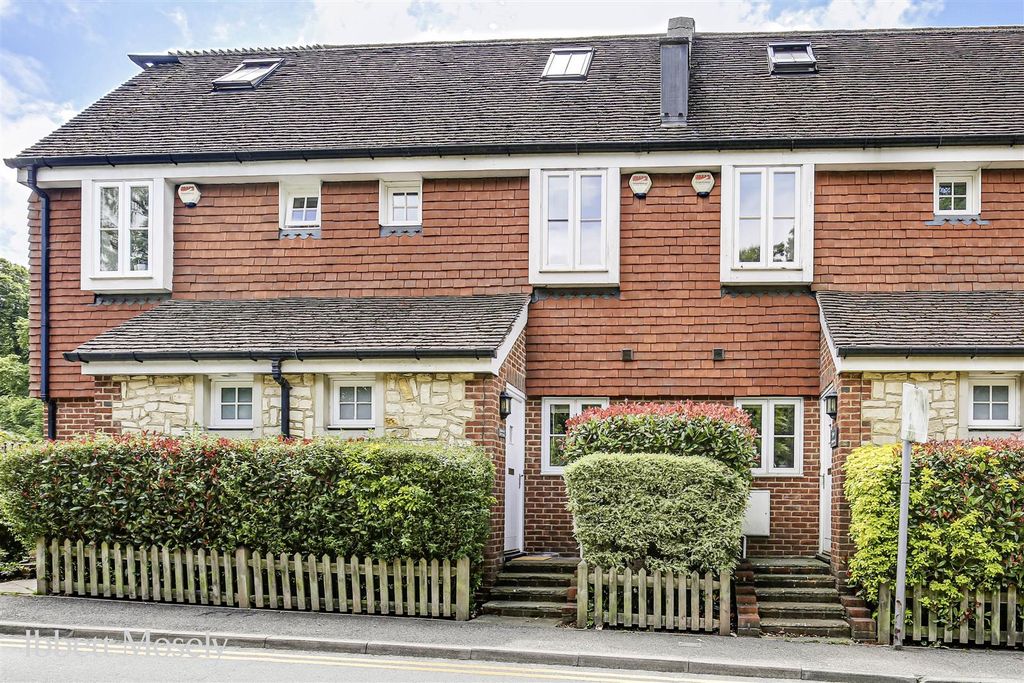 Property photo 1 of 11 2.Jpg
