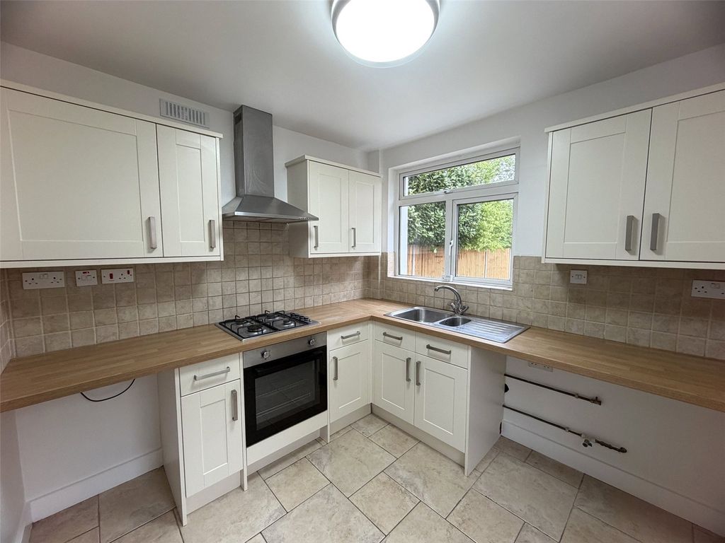 Property photo 3 of 13 Picture No. 09