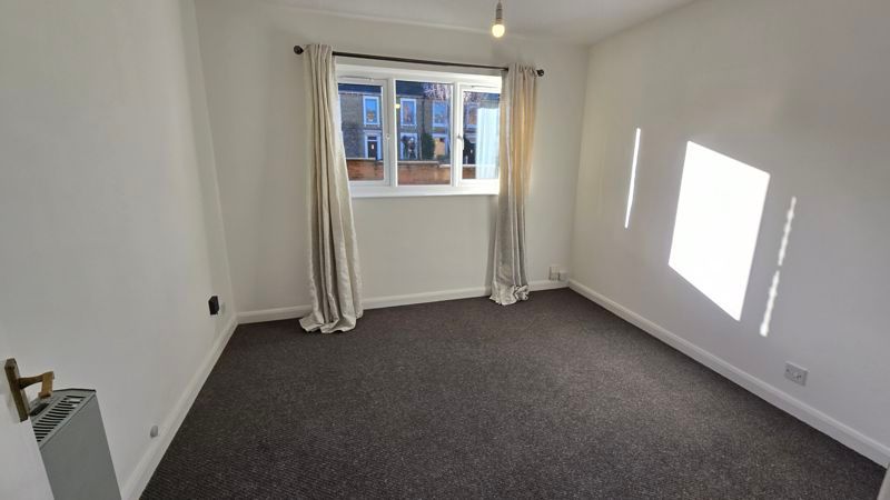 Property photo 2 of 10 Photo 1