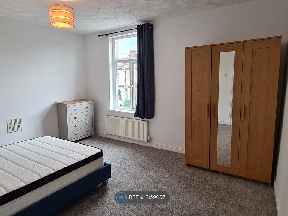Property photo 1 of 8 Bedroom 3