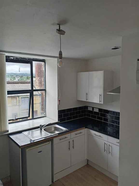 Property photo 2 of 6 Img-20250702-Wa0044.Jpg