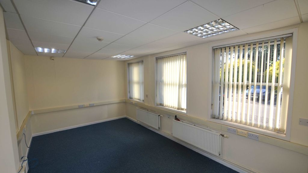 Property photo 3 of 4 Allied-Surveyors-Scotland-1B2-And-1B2A-Harbour-Poi