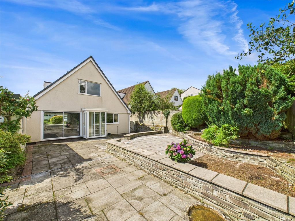 Property photo 2 of 22 Picture No. 10