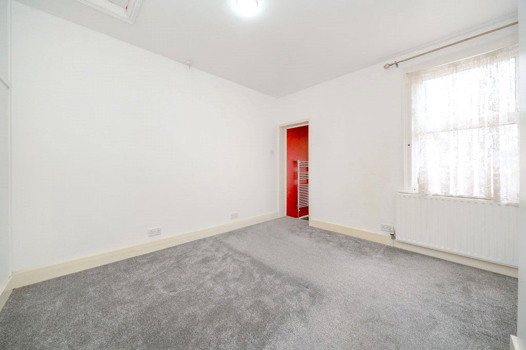 Property photo 3 of 13 Picture No. 01