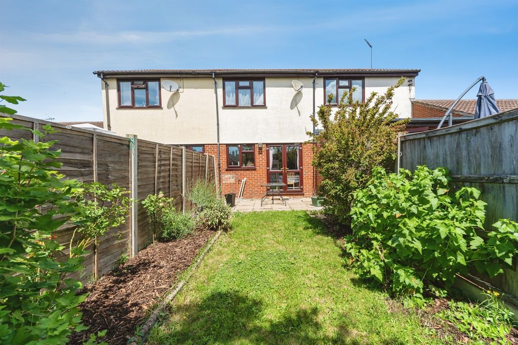 Property photo 3 of 14