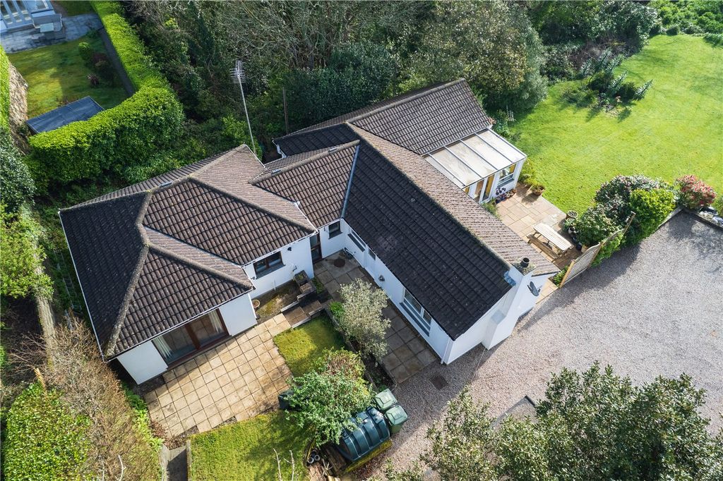 Property photo 1 of 20 Picture No. 32
