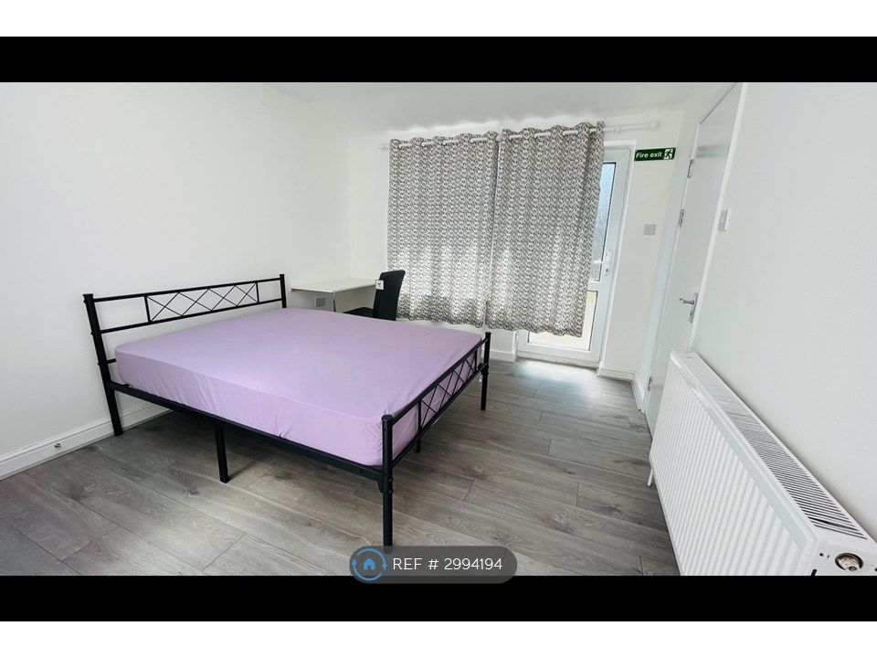 Property photo 2 of 12 Room 1