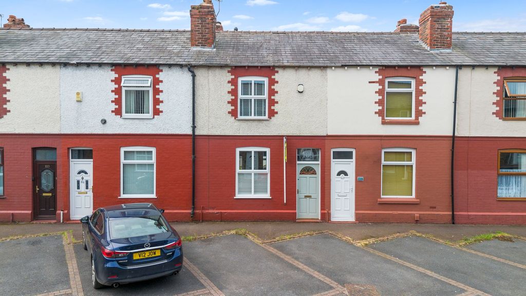 Property photo 1 of 16