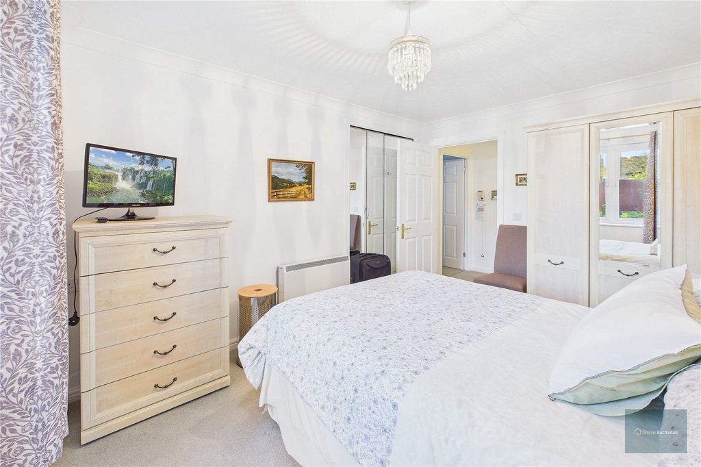 Property photo 3 of 12 Picture No. 08