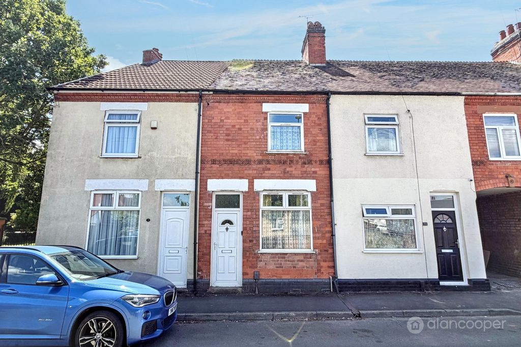 Property photo 1 of 13 4865401
