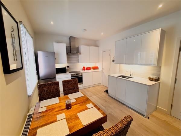 Property photo 3 of 9 7Mfww0Mmrvhwwm4Gb__Feqjlypw.Jpg