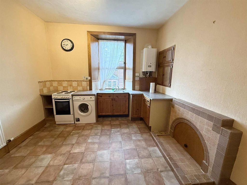 Property photo 2 of 18 Kitchen Straight.Jpg