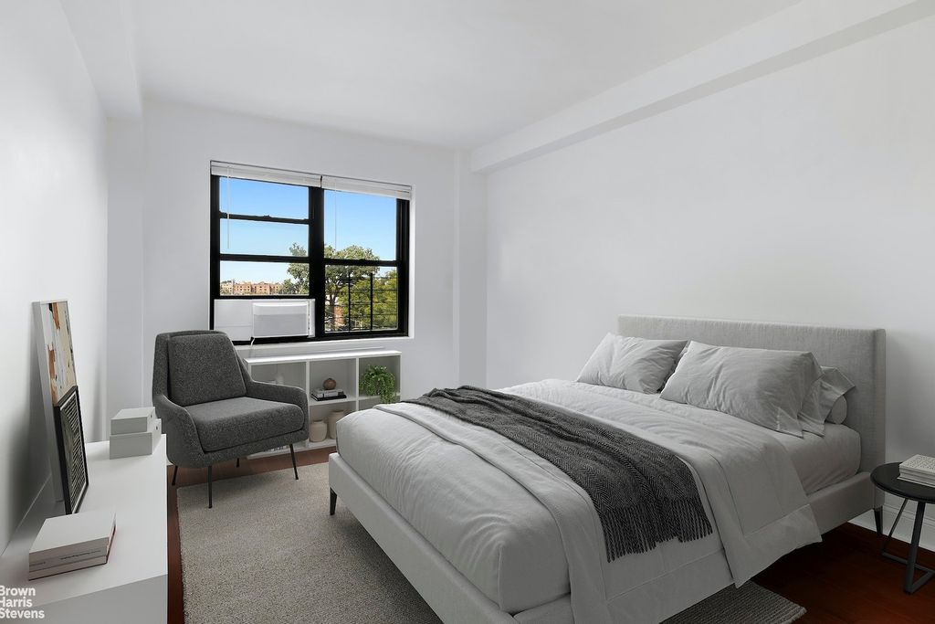 Property photo 3 of 9 <Alttext/>