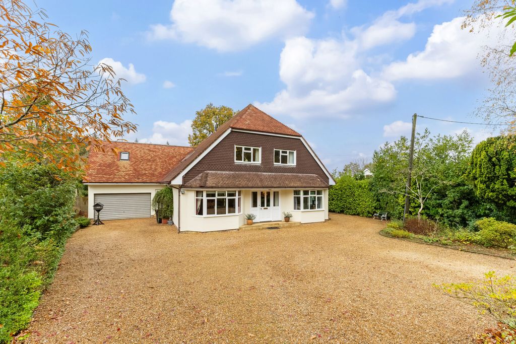 Property photo 1 of 20