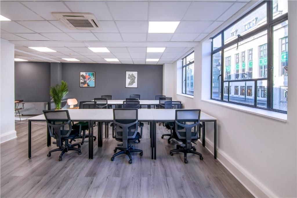 Property photo 1 of 5 Serviced Office, Oxford Street, London - W1D|