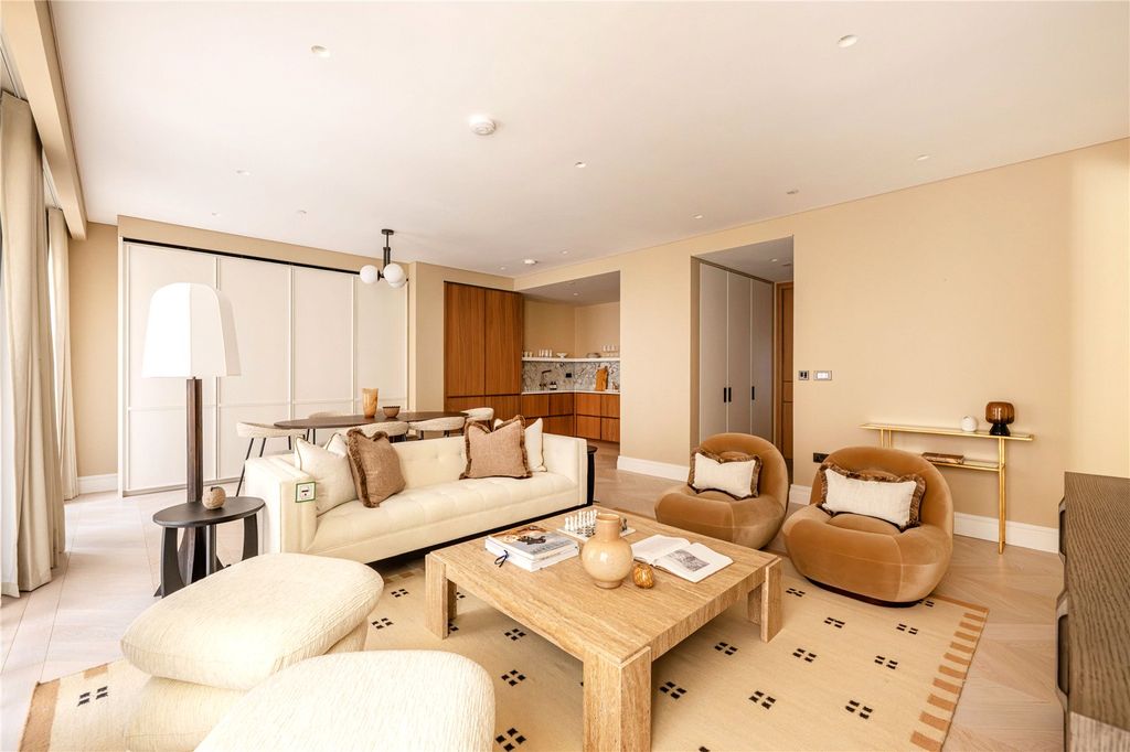 Property photo 2 of 9 Reception Room