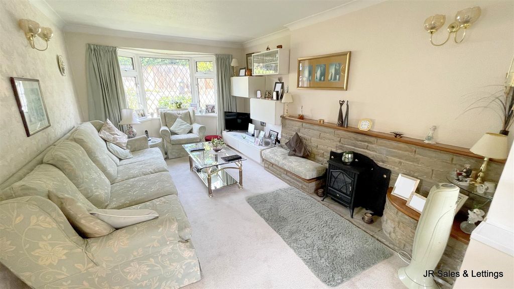 Property photo 2 of 16 Img_2490 2.Jpg