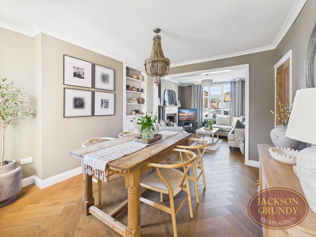 Property photo 2 of 24 Photo 2