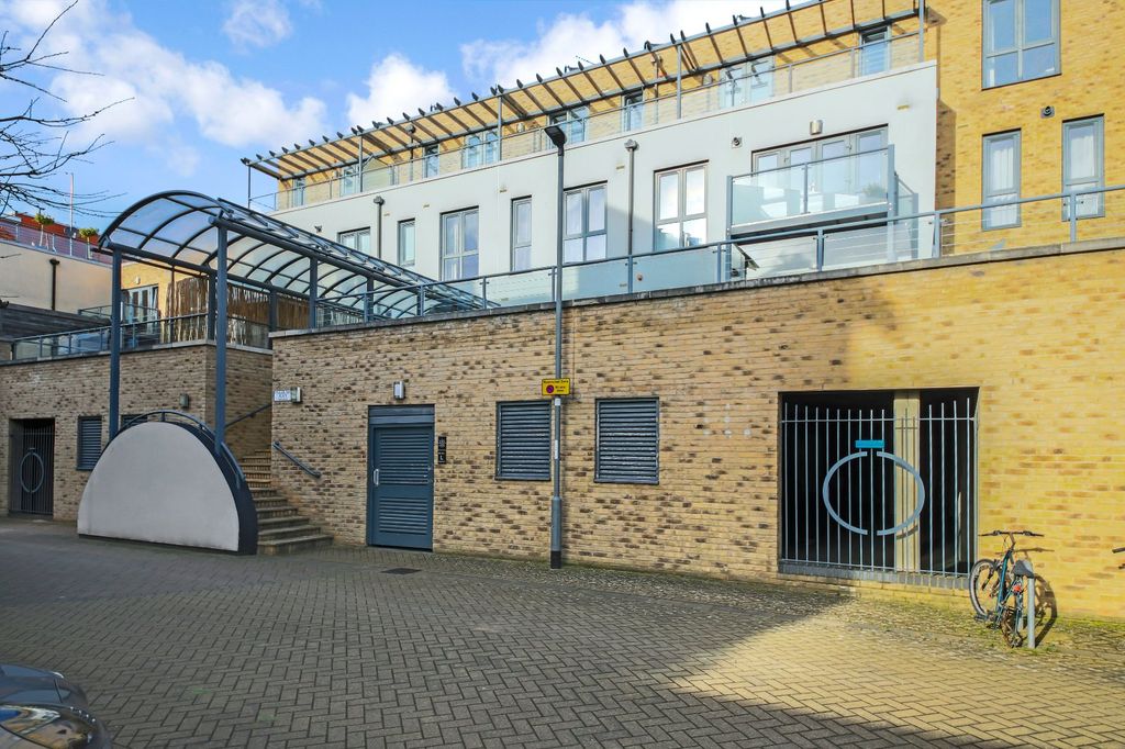 Property photo 1 of 10 Picture No. 09